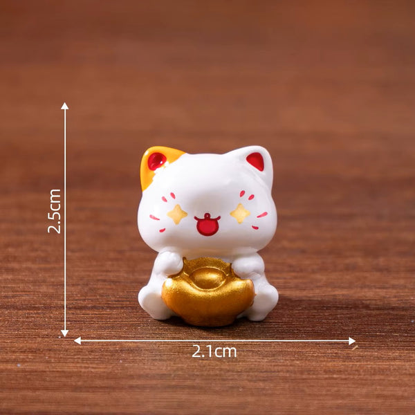 Lucky Cat Figurine Set